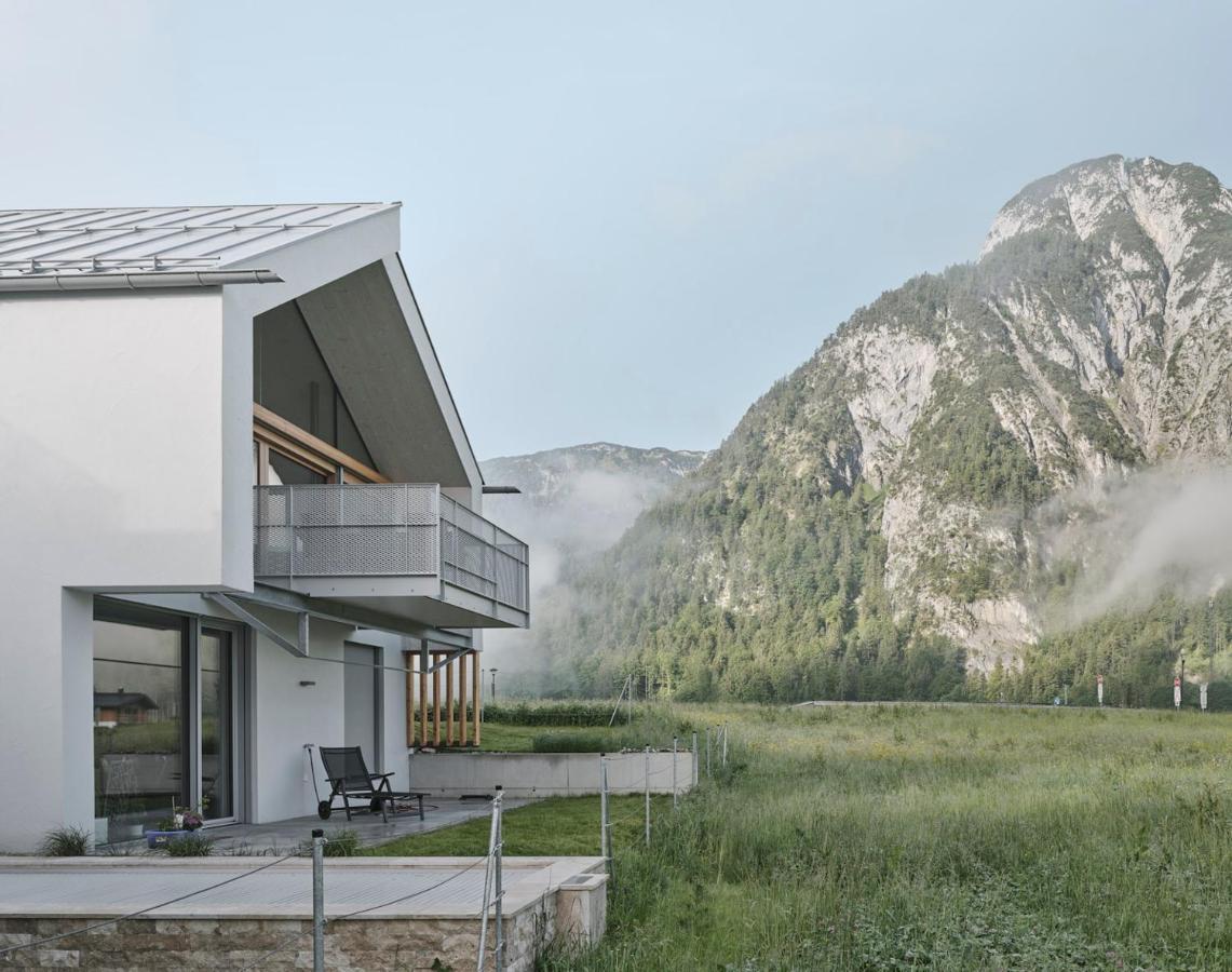 Urban Mountain Chalet With Lake View Маурах Экстерьер фото