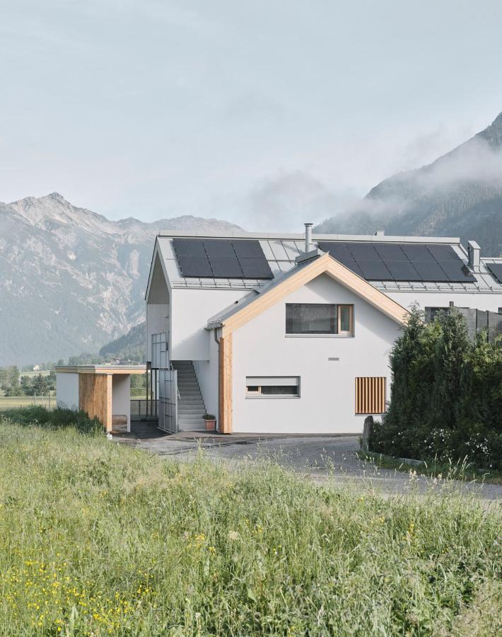 Urban Mountain Chalet With Lake View Маурах Экстерьер фото